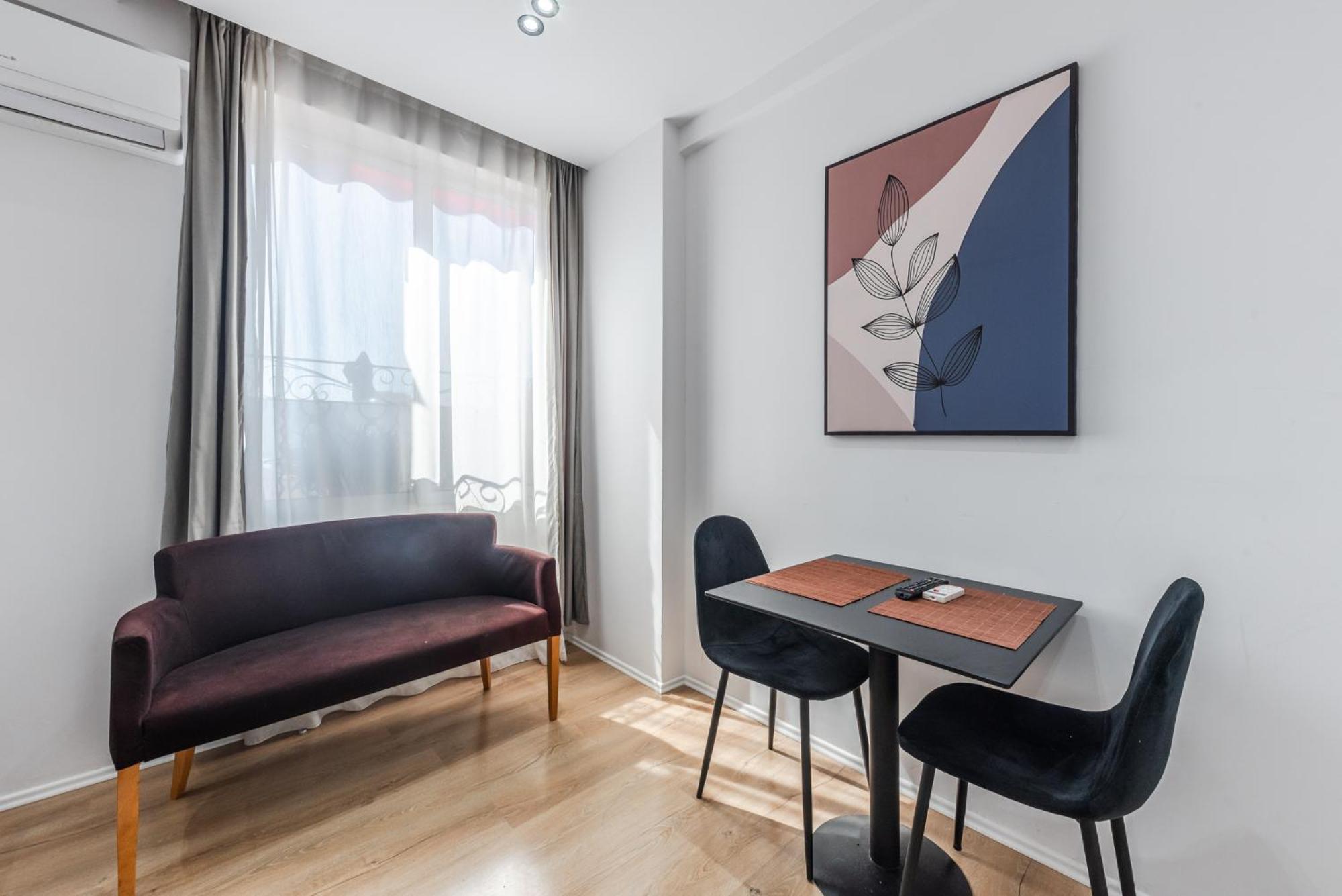 Atelier Apartments By Kondo Stays Tirana Exterior foto