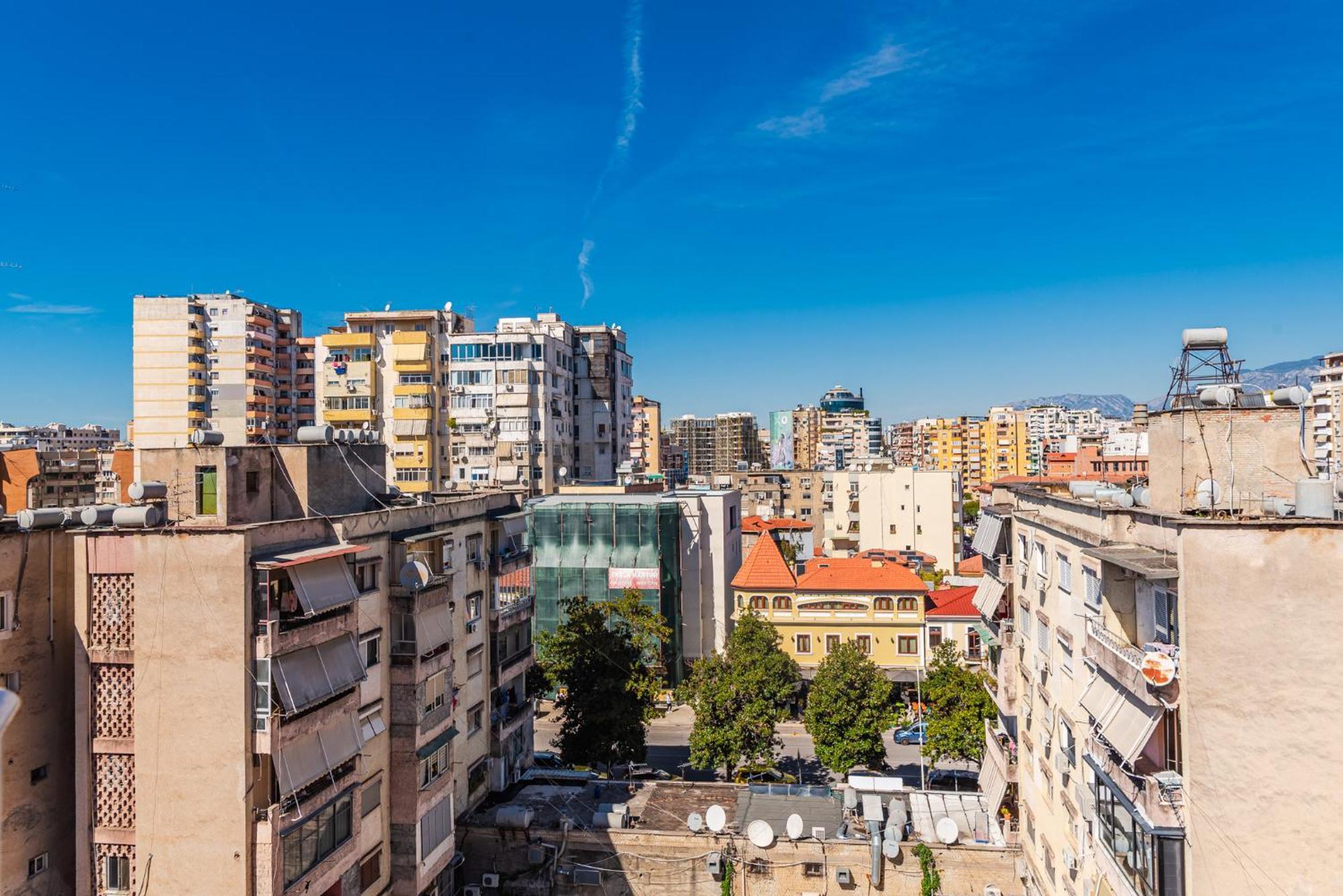 Atelier Apartments By Kondo Stays Tirana Exterior foto